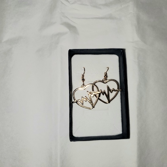 Goldtone heartbeat earrings, NEW - Picture 2 of 3